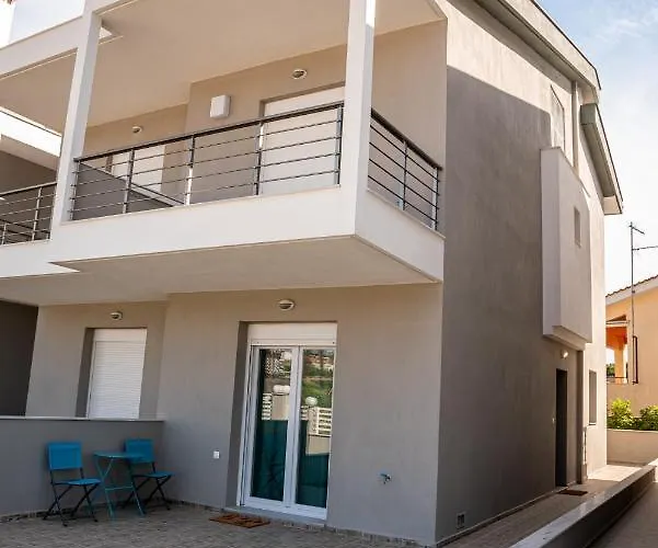 فيلة Serafima *