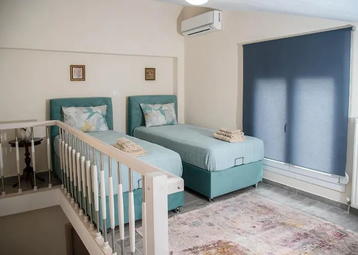 Serafima * Nikiti (Sithonia)